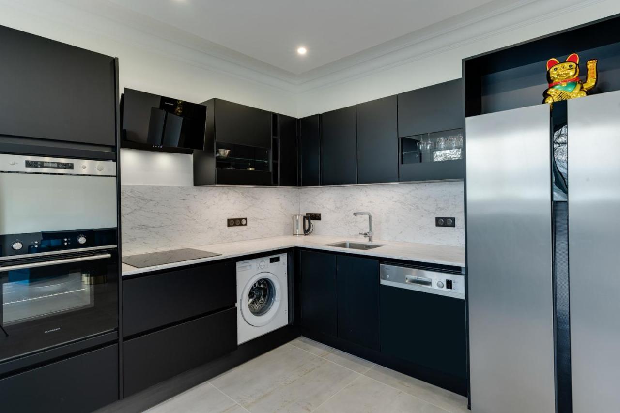 Swan Lake - Design Apartment Facing Lake Annecy Esterno foto