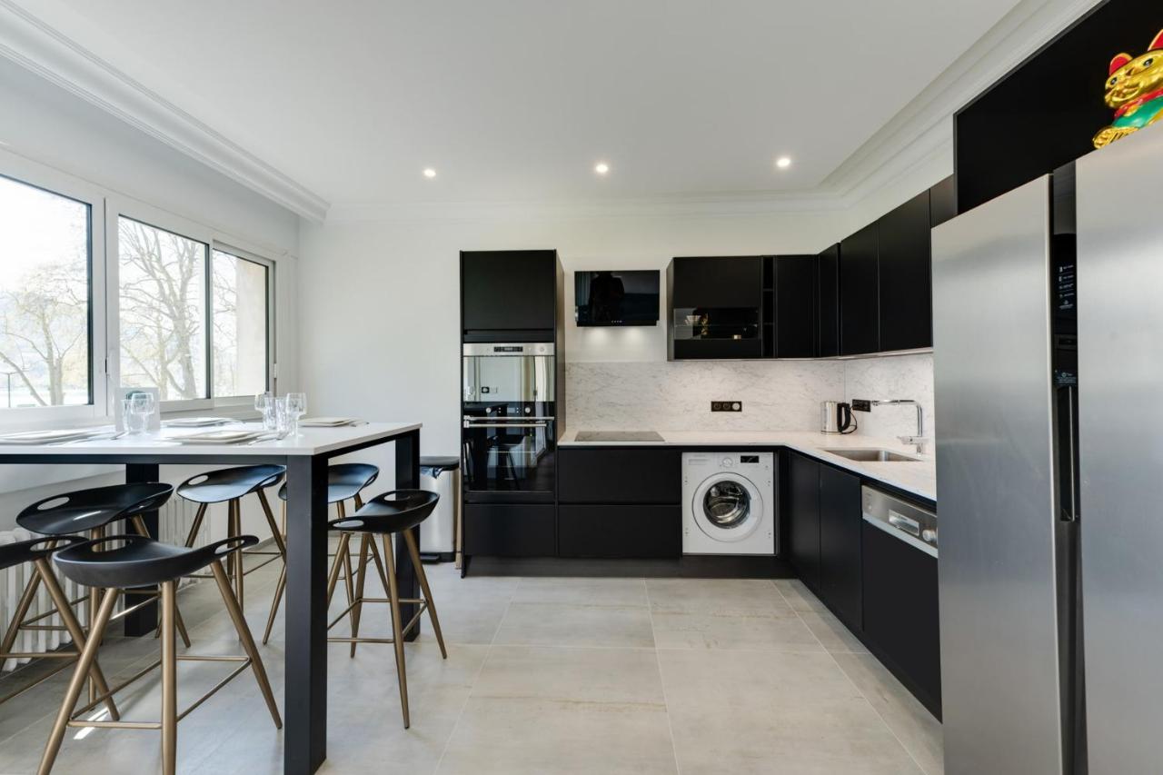 Swan Lake - Design Apartment Facing Lake Annecy Esterno foto