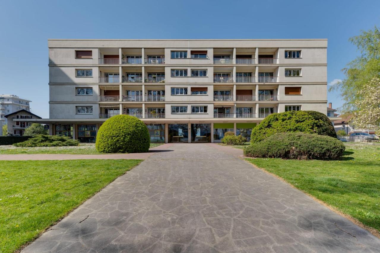 Swan Lake - Design Apartment Facing Lake Annecy Esterno foto