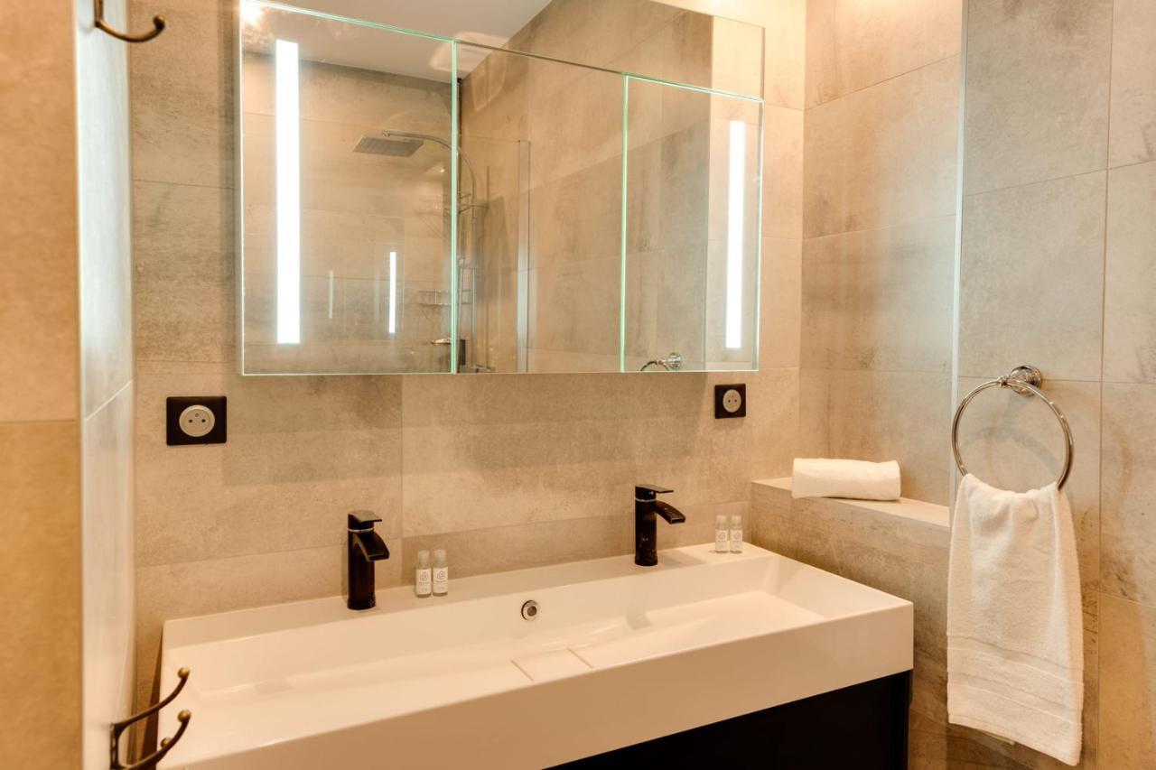 Swan Lake - Design Apartment Facing Lake Annecy Esterno foto